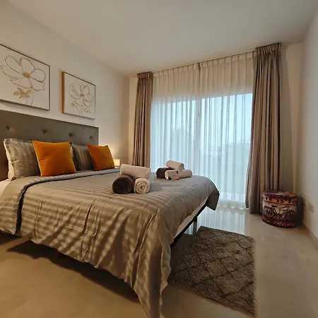 Frontline Golf Groundfloor Lagoon & - Ehhouse